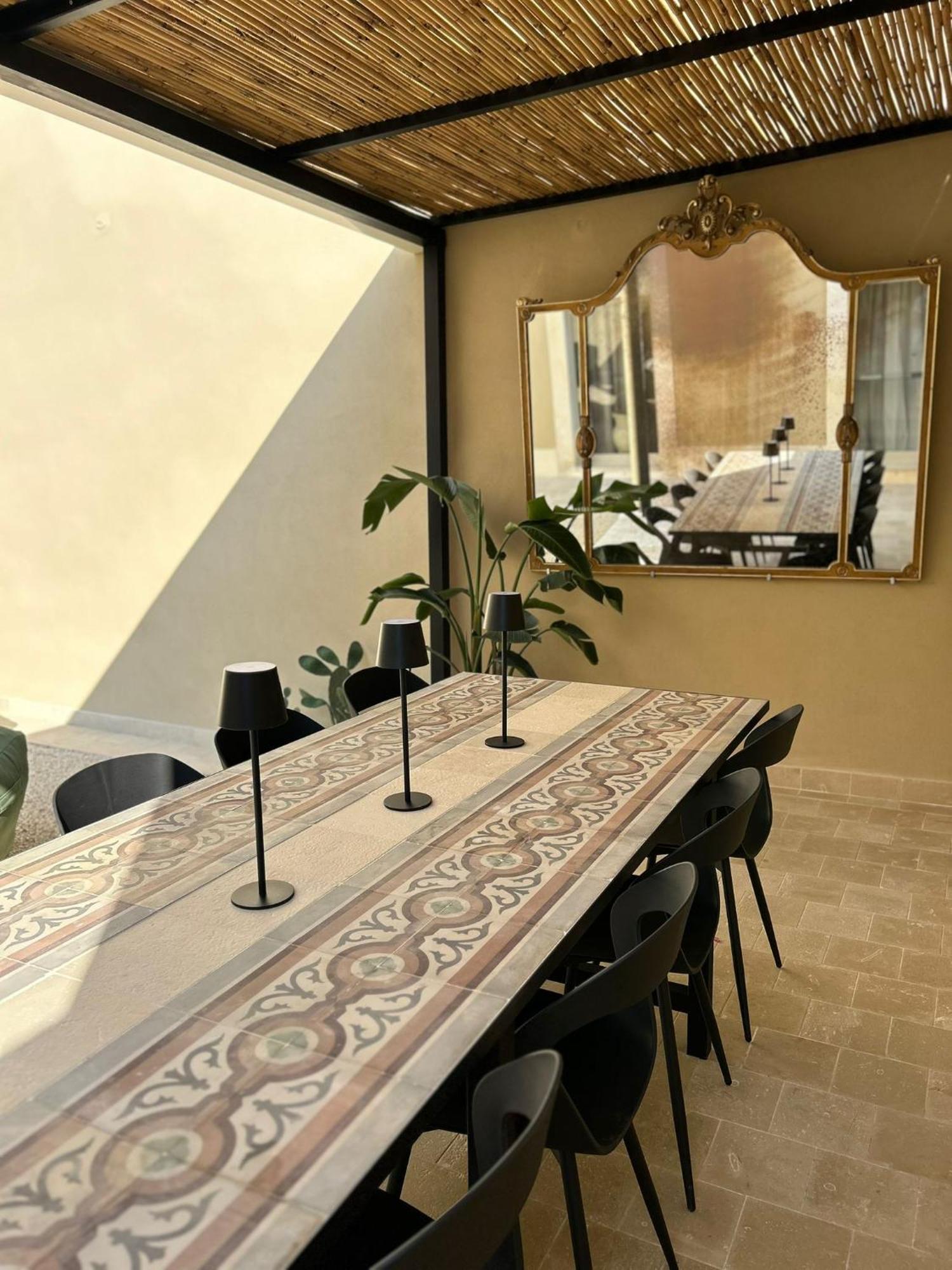 Notus Rooms Noto Luaran gambar