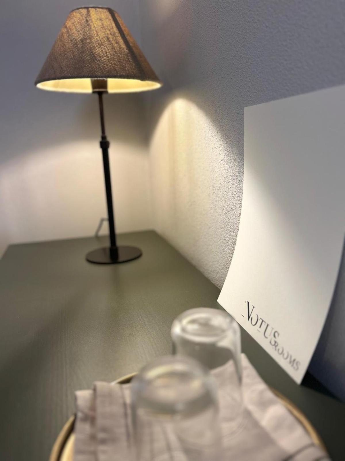Notus Rooms Noto Luaran gambar