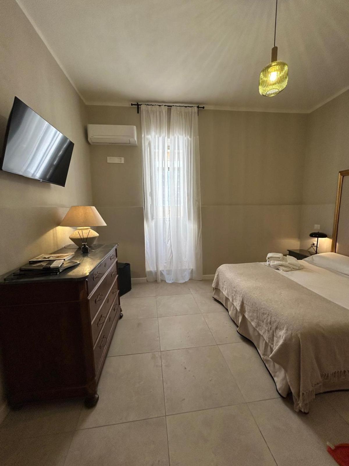 Notus Rooms Noto Luaran gambar